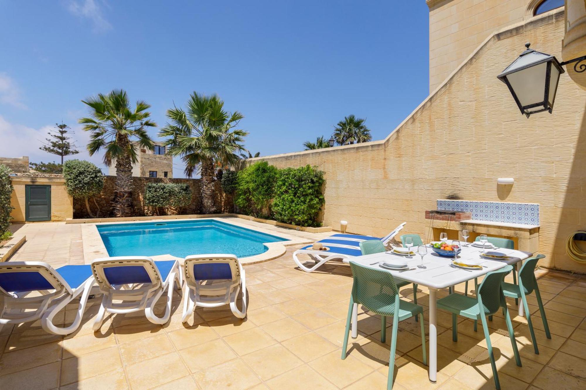 Dar Ta' Censina Villa With Private Pool กฮาสลิ ภายนอก รูปภาพ