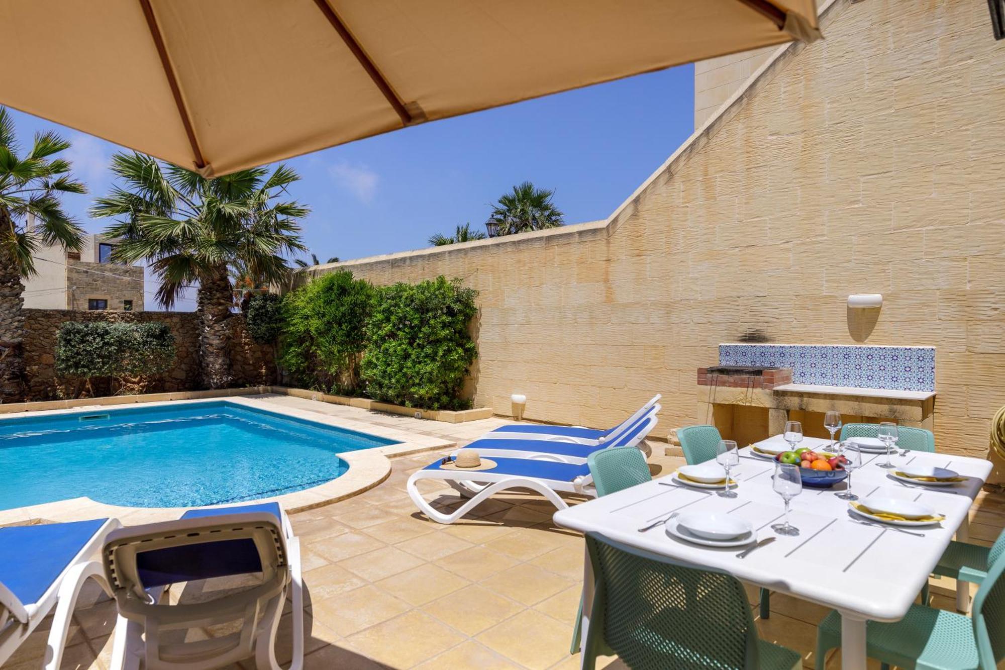 Dar Ta' Censina Villa With Private Pool กฮาสลิ ภายนอก รูปภาพ